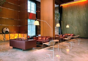 4-Star Hotel ∙ Radisson Blu Hotel, Dubai Media City