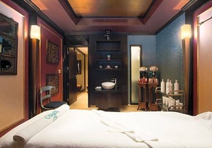 4-Star Hotel ∙ Radisson Blu Hotel, Dubai Media City