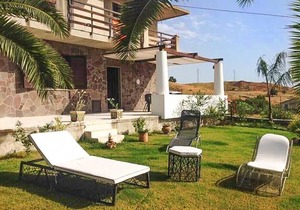 5 bedroom accommodation in Brancaleone
