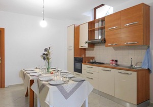 5 bedroom accommodation in Montepaone
