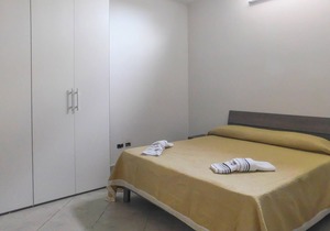 5 bedroom accommodation in Montepaone