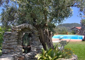 AGRITURISMO VOTA, RELAXATION OASIS, POOL, FAMILY HOLIDAY, CALABRIAN CUISINE