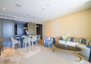 Alluring Sea view FIVE Palm in Dubai