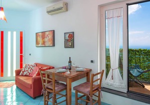 Amalfi Coast Apartment Bouganvillea