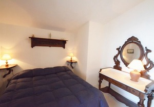 AMORE RENTALS - Villa Posidonia 1 with Sea View, Swimming Pool and Garden