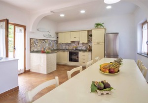 AMORE RENTALS - Villa Marika with Private Pool, Sea View, Parking, Garden, BBQ