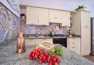 AMORE RENTALS - Villa Marika with Private Pool, Sea View, Parking, Garden, BBQ