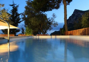 AMORE RENTALS - Villa Marina with Private Pool, Sea View, Terraces and Parking