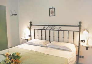 Apartment More in Montepulciano - 4 persons, 1 bedrooms