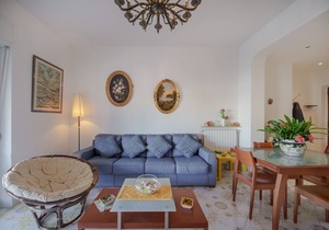 Aranci 77, Sorrento center