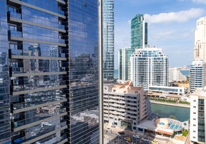Beautiful Bright 2BR Apartment With Stunning Marina Views