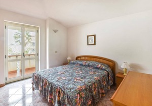 Beautiful vacation apartment on the coast of Calabria.