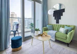 Bright & Stylish Studio w/Amazing Marina Views!
