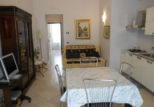 Central Apartment 100 m from the sea "MERGELLINA"