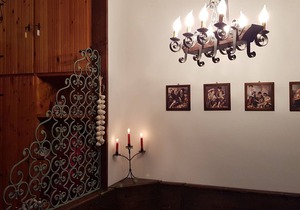 Charm and relaxation in Rivisondoli