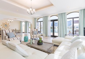 Charming 6BR Villa with Private Pool on Palm Jumeirah