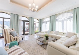 Charming 6BR Villa with Private Pool on Palm Jumeirah