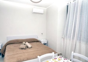 Charming Apartment in Napoli with Free Parking - 35m²
