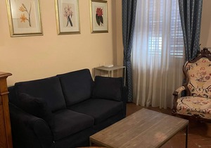 Charming apartment located in historic centre of Cortona, WiFi, Air/Con, 2 baths
