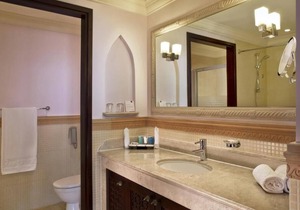 Classic Room Near Dubai Media City Park