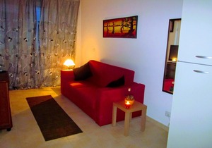 Cosy 1st floor coastal apartment on Ionian Sea