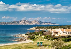Dky Flat - superior apartment in Cala del Faro resort | Klodge