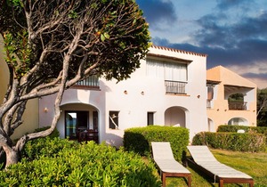 Dky Flat - superior apartment in Cala del Faro resort | Klodge