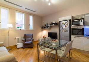 Elegant Flat at Municipio by Napoliapartments