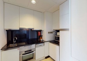 Fantastic Studio in the Marina