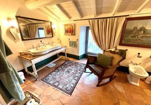 Flaminivs - Timeless Elegance in Civita di Bagnoregio