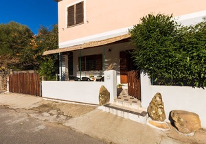 Four-room apartment in the center of Agrustos