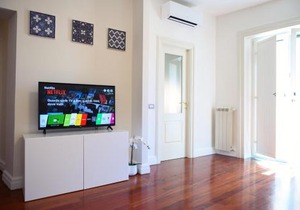 Glam House Apartment