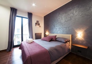 Glam House