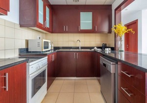 Gorgeous 2BR Apartment in JBR with Marina Views!