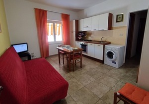 Ground floor apartment 100 m from the sea