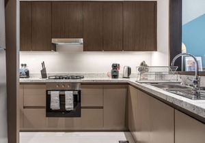 High-End Chic Apartment, Close to Burj Khalifa
