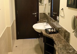High-End Studio Apt. Near Mall of The Emirates