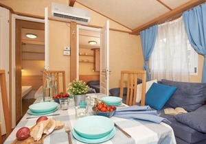 Holiday Home Maxi Caravan Comfort by Interhome