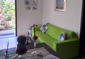 Holiday home with pool area, air conditioning, internet access and washing machine