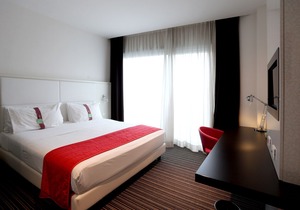 Holiday Inn Nola - Naples Vulcano Buono, an IHG Hotel
