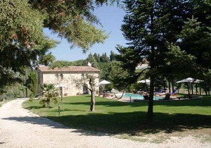 Holiday apartment with pool, garden and air conditioning