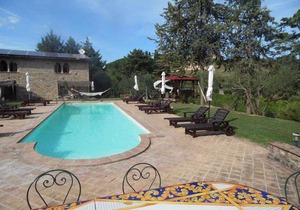 Holiday apartment with pool, garden and air conditioning