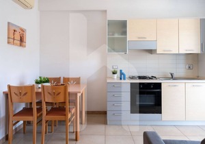 Holiday Rendez Vous 28 - Second floor apartment with side sea view