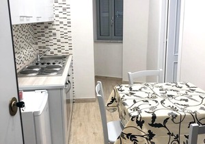 Homerez last minute deal - Amazing apartment in Napoli and Wifi