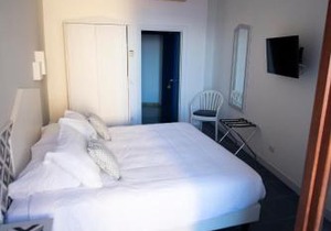Hotel Baia Di Puolo