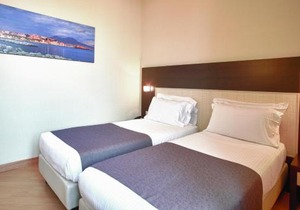 Hotel Naples