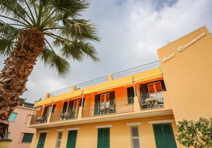 Hotel Rivamare
