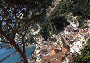 House overlooking the Cathedral, beach, shops and bars a few meters