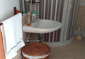 Mini apartment a few meters from the sea ..