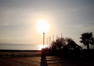 Apartment a few steps from the sea, exceptional view, free Wi-Fi, parking
